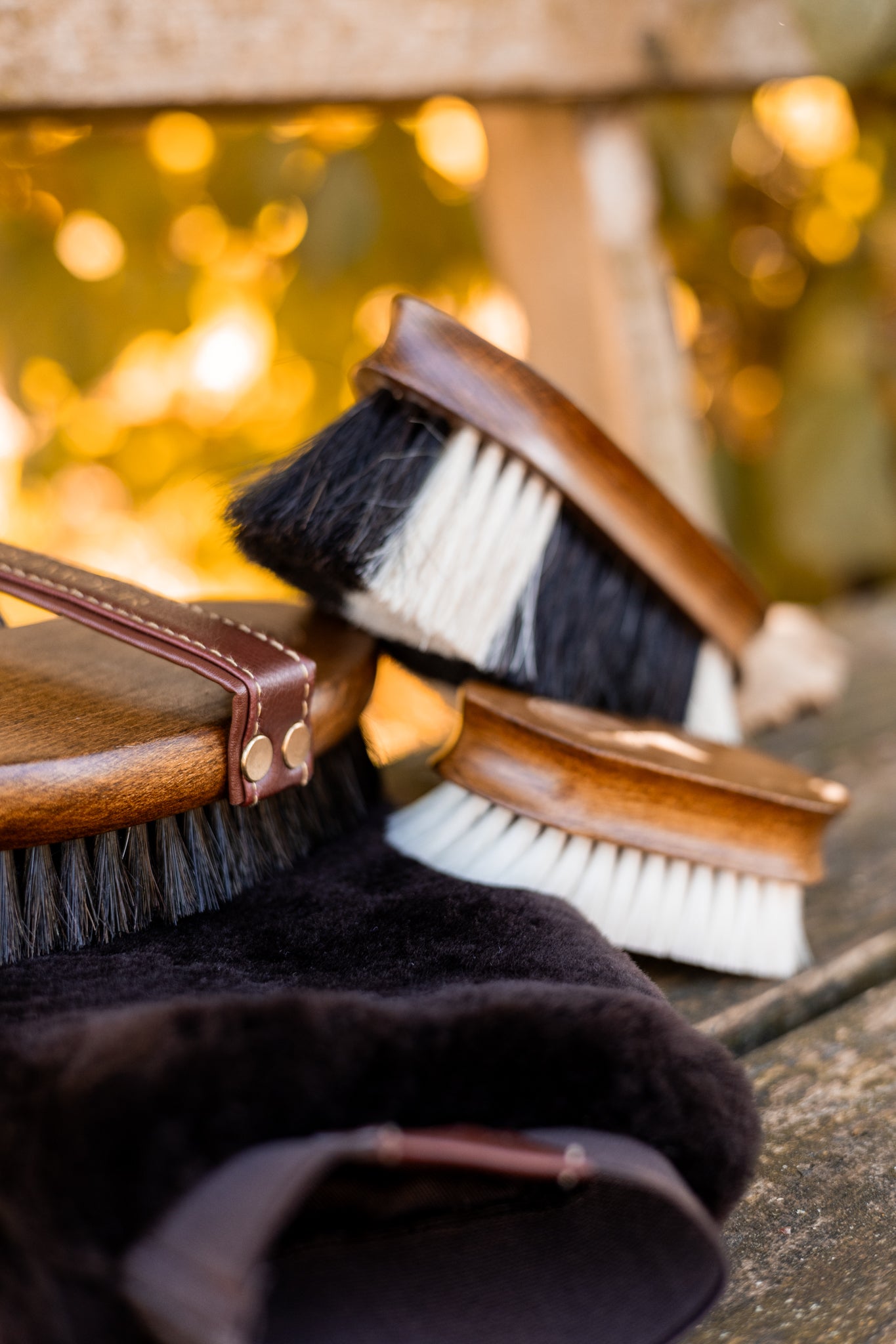 Fur shine brush "FAVO"
