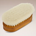 Load image into Gallery viewer, Goat hair face brush MÄXCHEN for horses, wooden – view 4