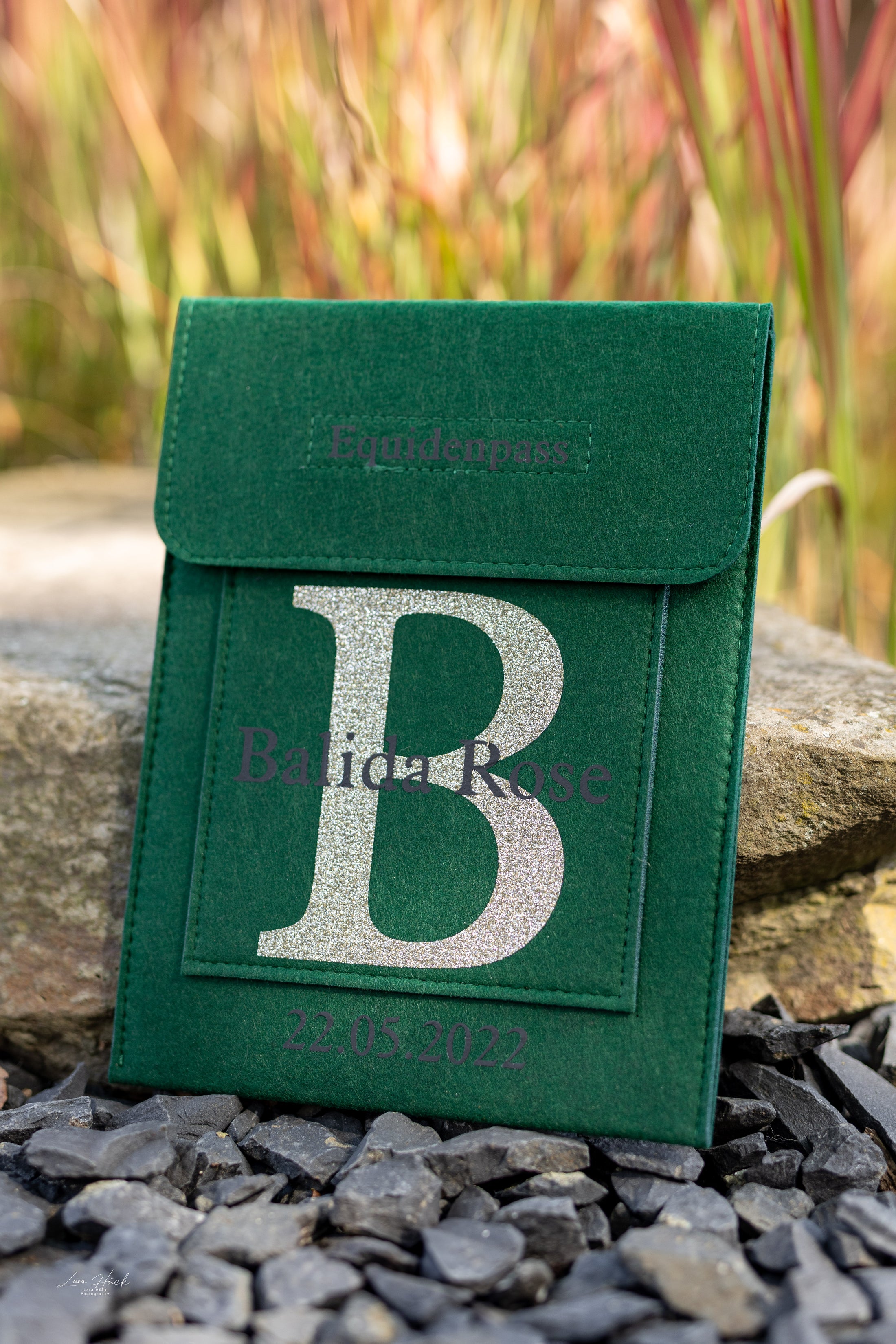 Personalisierbare Equidenpasshülle Buchstabe