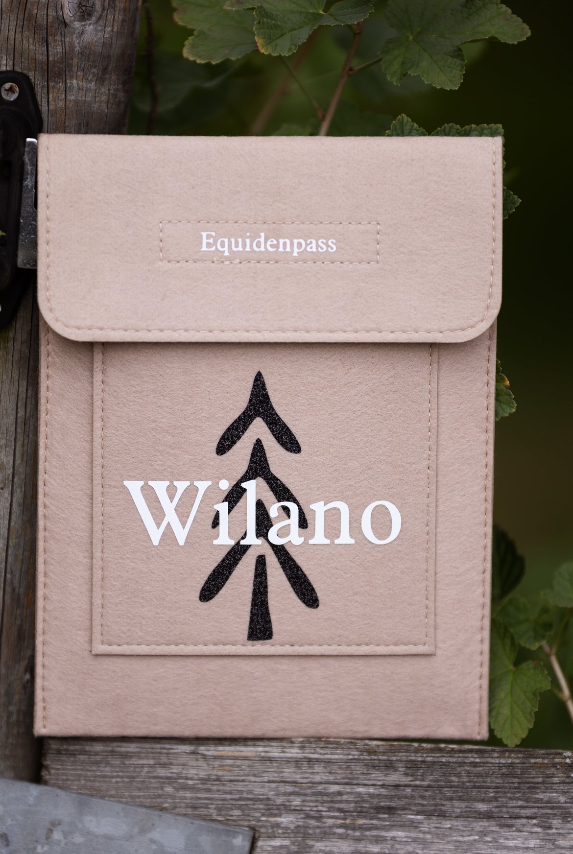 Personalisierbare Equidenpasshülle Brandzeichen