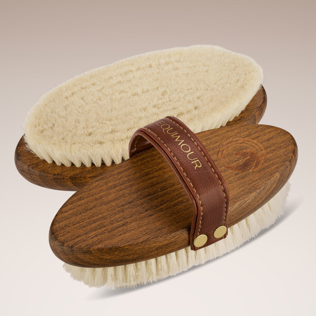 Goat hair finishing brush MO for horses, wooden – view 3