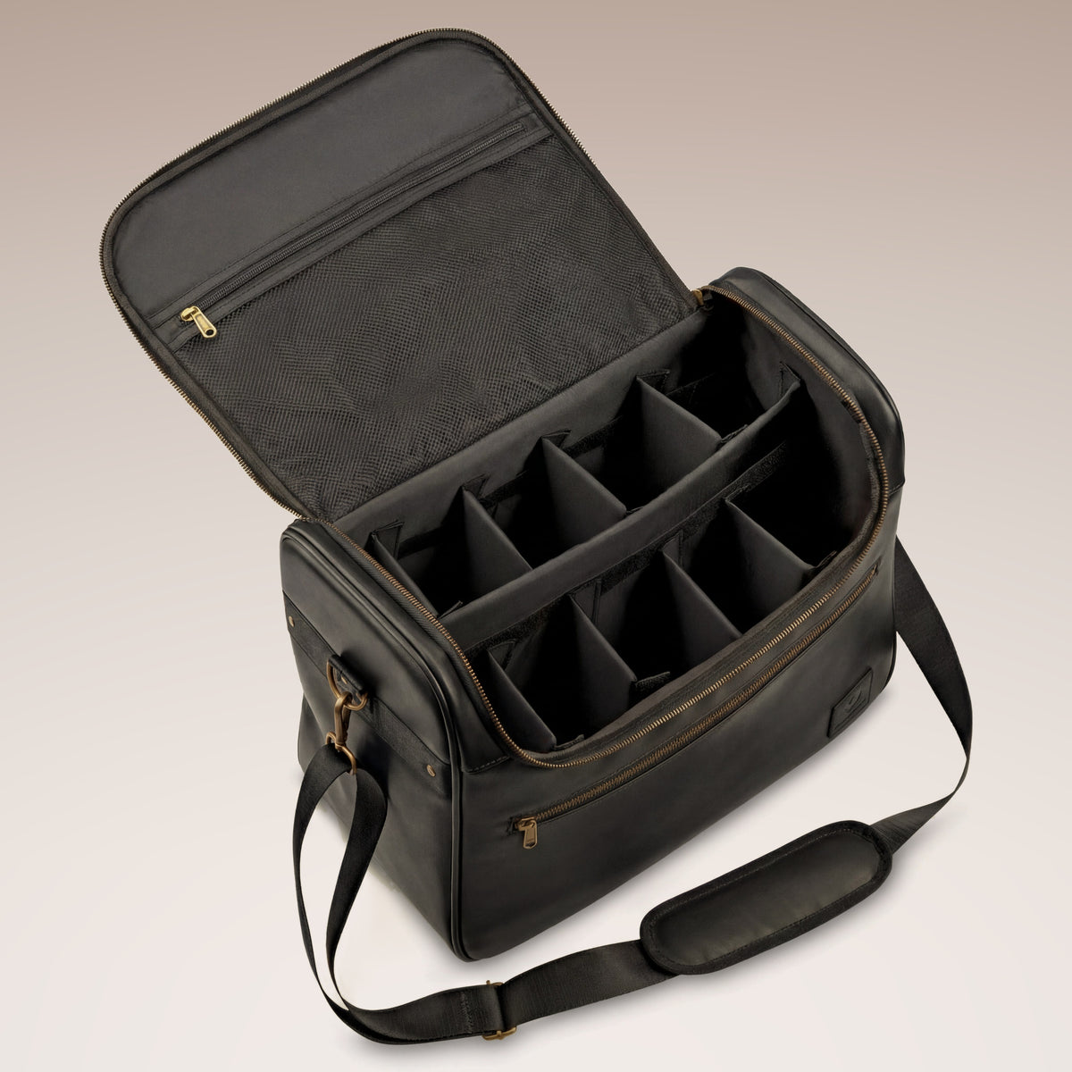 Set de limpieza Premium para caballos con bolsa Midnight Black, 12 piezas – vista 5