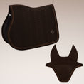 Cargar la imagen en la vista de la galería, Spring-Set Pure Chocolate mit Schabracke und Fliegenhaube – Equimour
